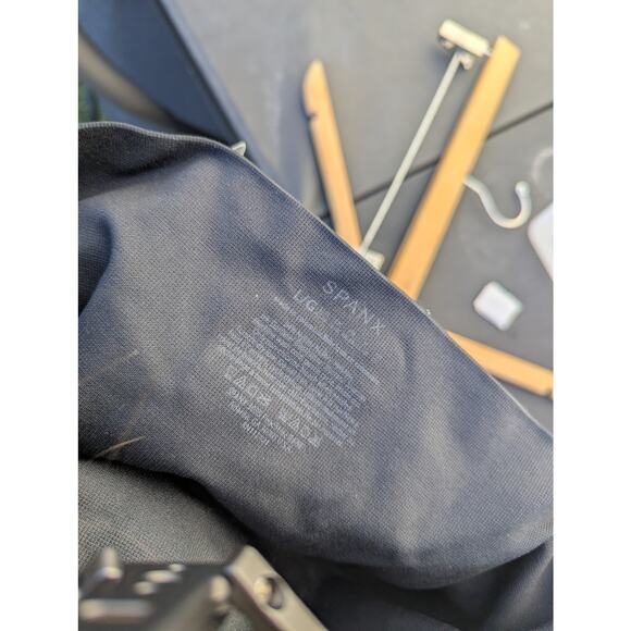 Spanx black army print camo leggings L workout gym athletic yoga exercises - Picture 4 of 5